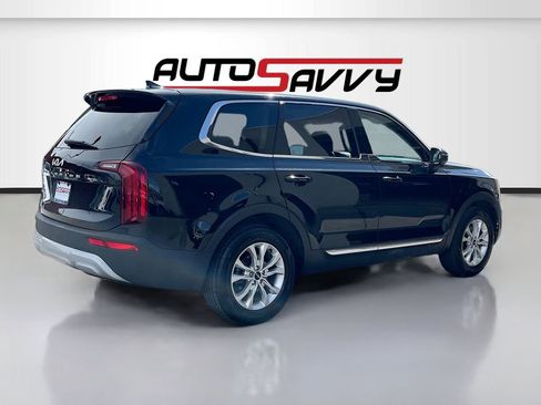Used 2022 Kia Telluride LX AWD/4WD image 7