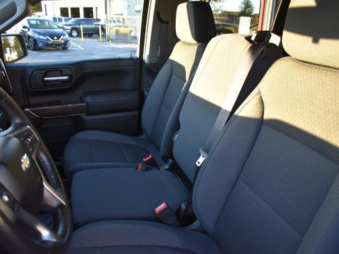 Used 2019 Chevrolet Silverado 1500 LT w/ All-Star Edition image 42