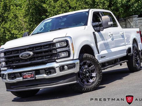 Used 2024 Ford F250 Lariat w/ Sport Appearance Package AWD/4WD image 19