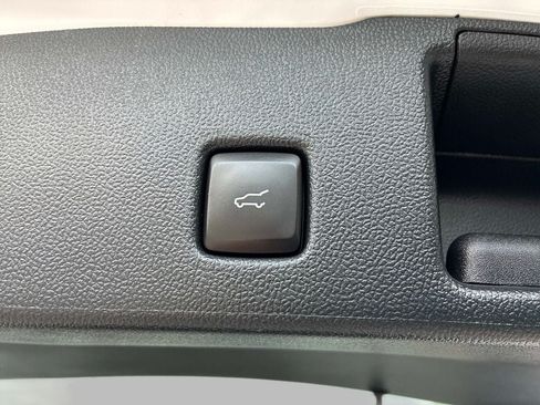 Used 2023 Ford Escape ST-Line Select w/ Tech Pack #2 AWD/4WD image 13