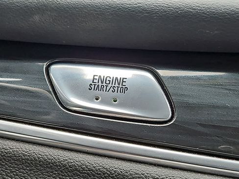 Used 2020 Buick Enclave Premium w/ Surround and Sites Package FWD image 23