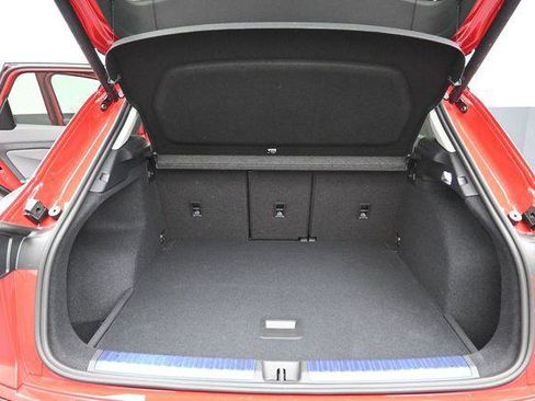 New 2026 Audi Q3 quattro 2.0T AWD/4WD image 12