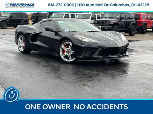 Used 2025 Chevrolet Corvette Stingray Coupe w/ 1LT image 1