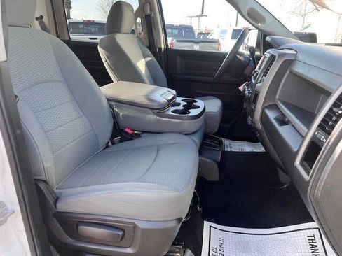 Used 2013 RAM 2500 Tradesman w/ Chrome Appearance Group image 13