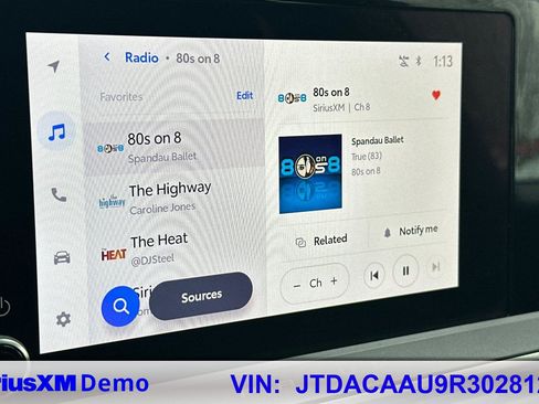 Used 2024 Toyota Prius LE image 27