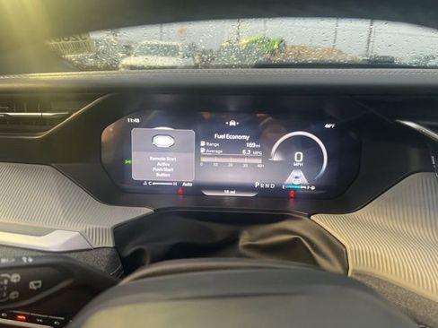 New 2026 Jeep Cherokee Laredo image 15