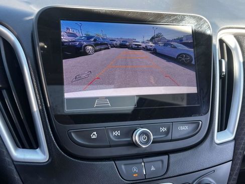 Used 2024 Chevrolet Malibu LT FWD image 27
