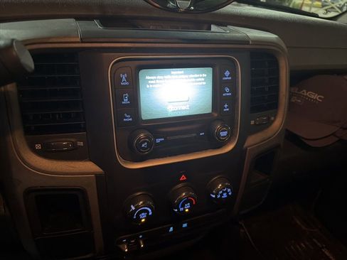 Used 2014 RAM 1500 Express w/ Black Ram 1500 Express Group image 9