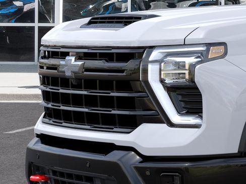 New 2026 Chevrolet Silverado 3500 LT w/ Trail Boss Package AWD/4WD image 15