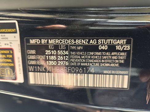 Certified 2024 Mercedes-Benz GLC 300 4MATIC w/ AMG Line image 40