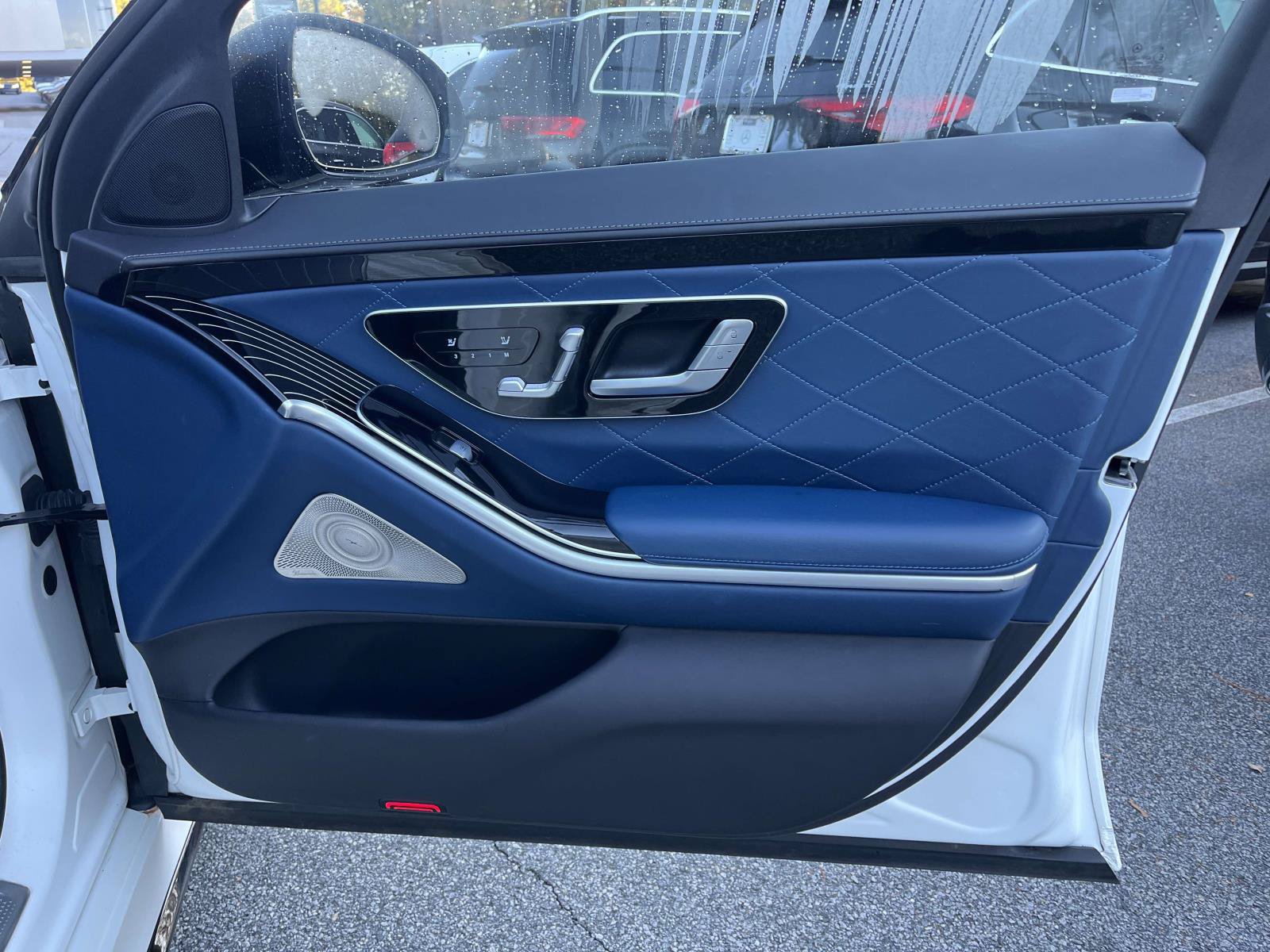 Used 2023 Mercedes-Benz S 580 4MATIC Sedan image 52