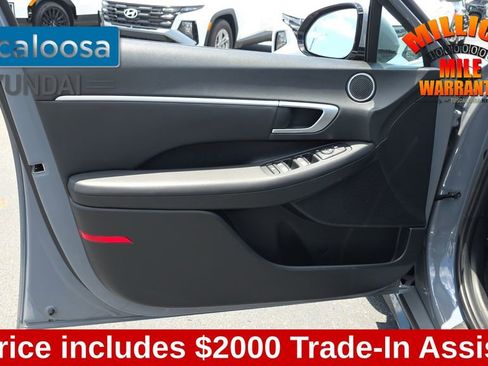 Used 2024 Hyundai Sonata SEL FWD image 12