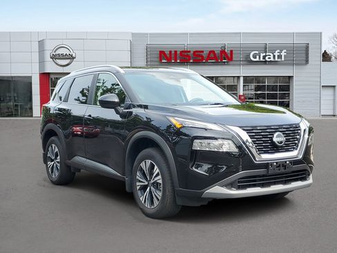 Certified 2023 Nissan Rogue SV w/ SV Premium B Package AWD/4WD image 2
