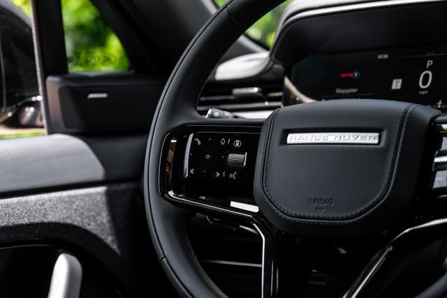 New 2026 Land Rover Range Rover Sport Dynamic SE AWD/4WD image 22