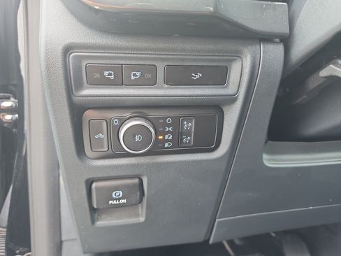 Used 2023 Ford F150 XLT w/ Equipment Group 302A High AWD/4WD image 18
