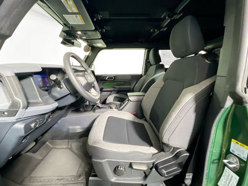 Used 2022 Ford Bronco Badlands w/ Sasquatch Package image 14