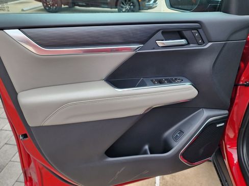 New 2026 GMC Acadia Elevation FWD image 13