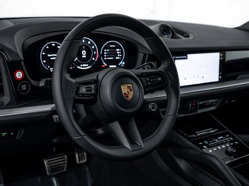 Certified 2026 Porsche Cayenne S image 16