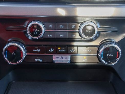 Used 2024 Ford F150 XLT w/ Mobile Office Package image 22