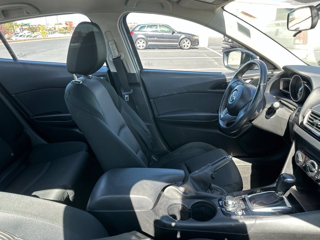 Used 2015 MAZDA MAZDA3 i Touring FWD image 9