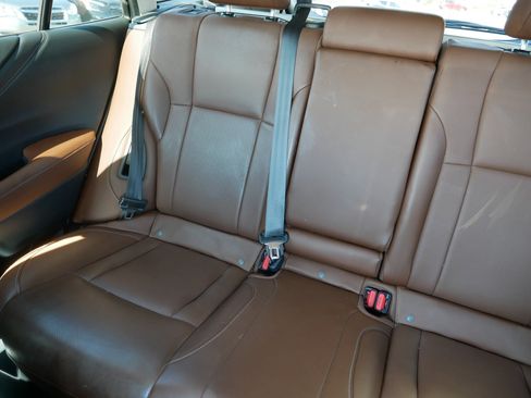 Used 2023 Subaru Outback Touring AWD/4WD image 12