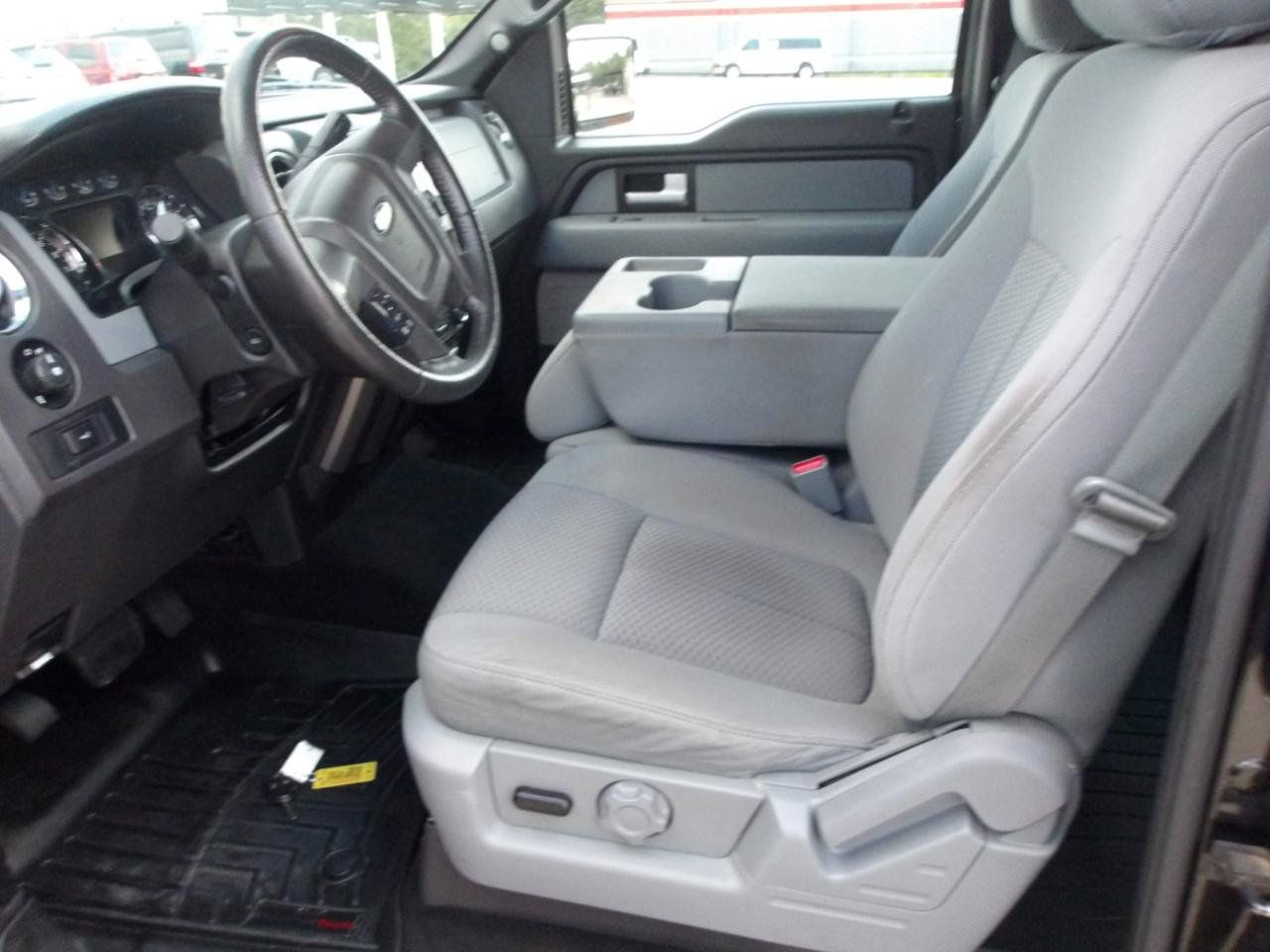 Used 2013 Ford F150 XLT w/ Luxury Equipment Group RWD image 19