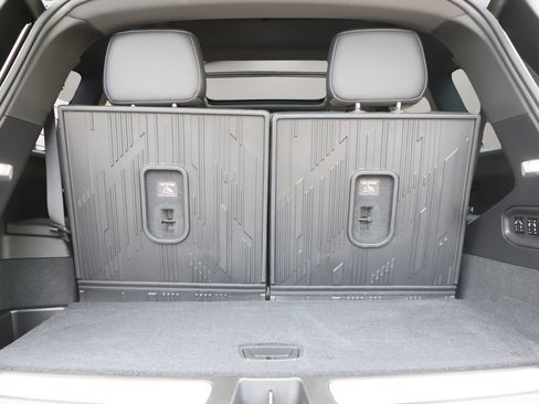 Certified 2026 Cadillac Vistiq Sport w/ LPO, Floor Liner Package AWD/4WD image 16