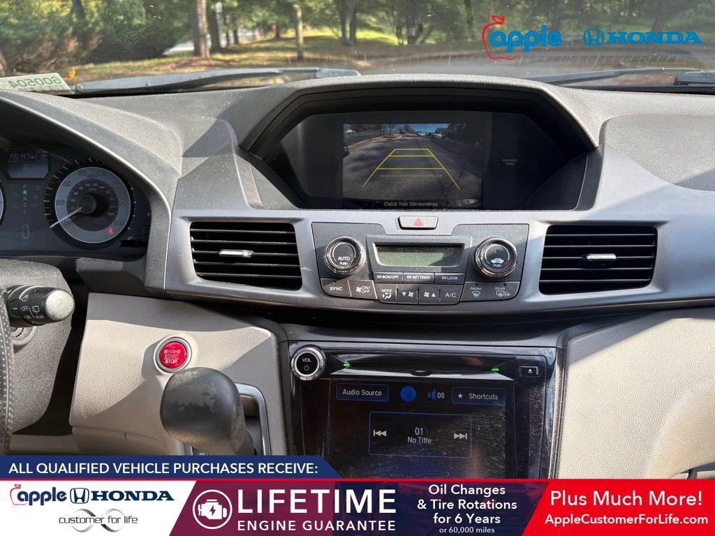 Used 2014 Honda Odyssey EX image 9