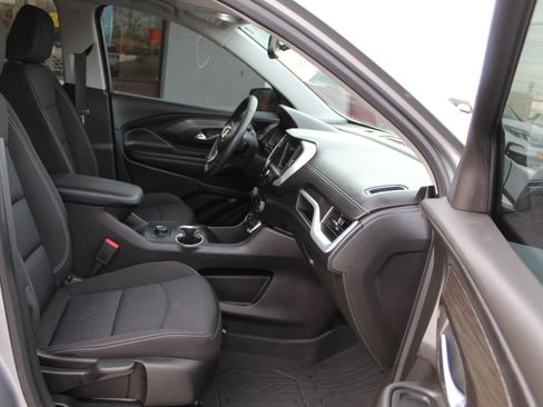 Used 2023 GMC Terrain SLE w/ LPO, Floor Liner Package image 14