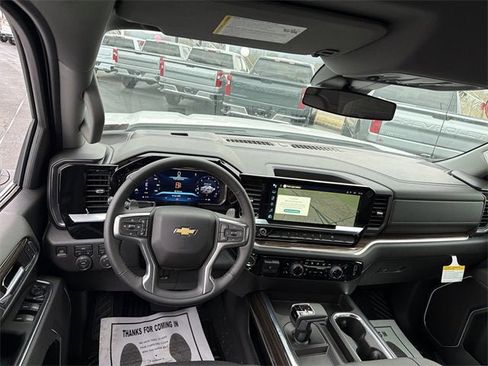 New 2026 Chevrolet Silverado 1500 LT image 16