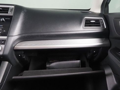 Used 2016 Subaru Outback 2.5i Premium image 34