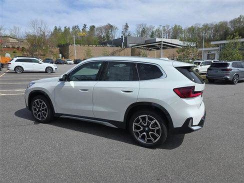 New 2026 BMW X1 xDrive28i w/ Technology Package AWD/4WD image 6