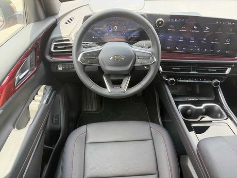 New 2026 Chevrolet Traverse Z71 AWD/4WD image 12
