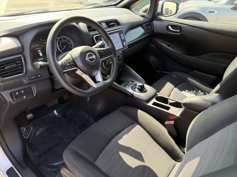 Used 2023 Nissan Leaf S FWD image 13