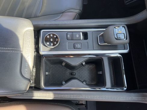 Certified 2024 Nissan Pathfinder Platinum image 25