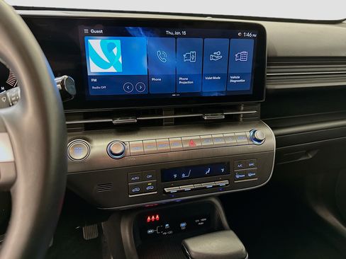 Used 2025 Hyundai Kona SEL image 26