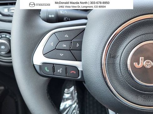 Used 2023 Jeep Renegade Altitude AWD/4WD image 18