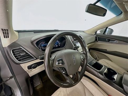 Used 2016 Lincoln MKX Select w/ Select Plus Package image 9