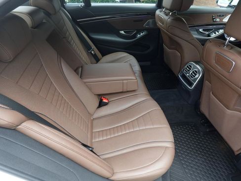 Used 2019 Mercedes-Benz S 560 4MATIC Sedan image 15