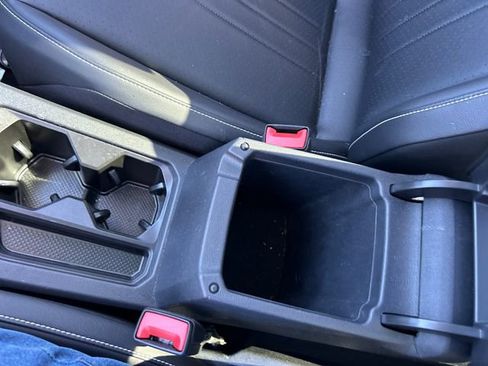 Used 2023 Volkswagen Tiguan SE image 18