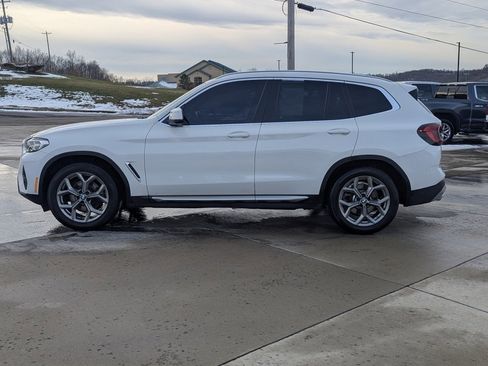 Used 2022 BMW X3 xDrive30i w/ Premium Package 2 image 9