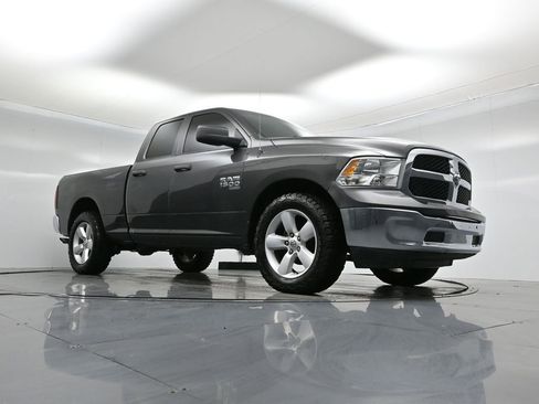 Used 2024 RAM 1500 Classic SLT image 42