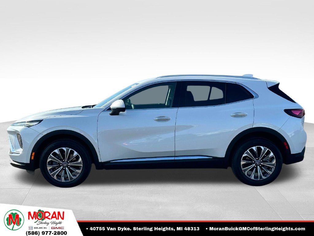 Certified 2025 Buick Envision Preferred AWD/4WD image 2