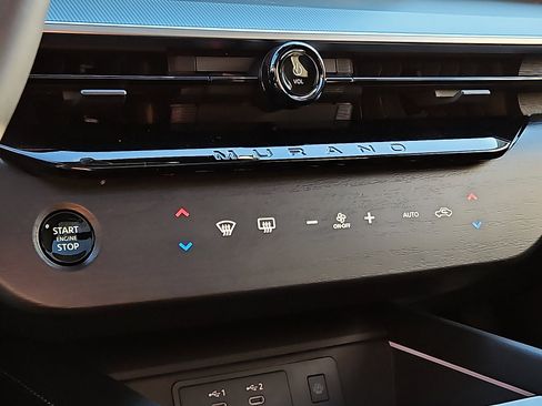 New 2026 Nissan Murano SL image 13