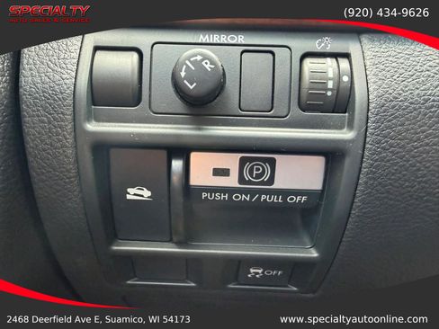 Used 2013 Subaru Outback 2.5i Limited AWD/4WD image 28