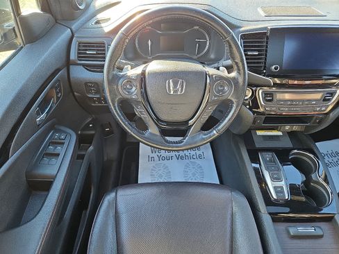 Certified 2023 Honda Ridgeline Black Edition image 13