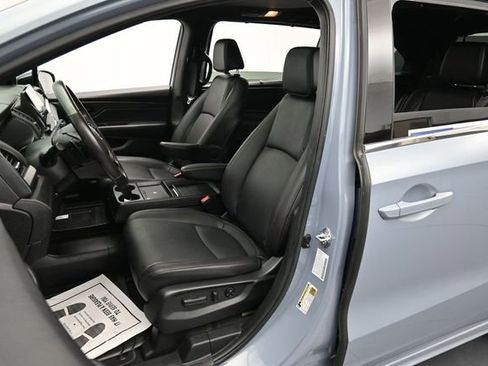 Used 2025 Honda Odyssey Sport-L image 11