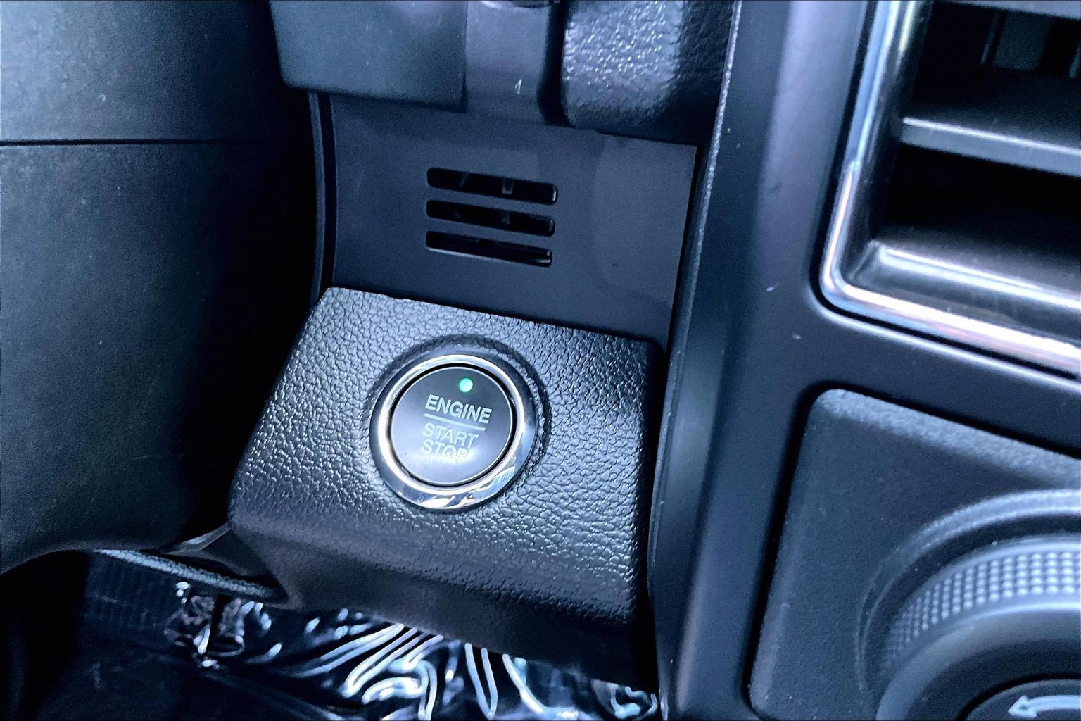 Used 2020 Ford Expedition Max XL AWD/4WD image 22
