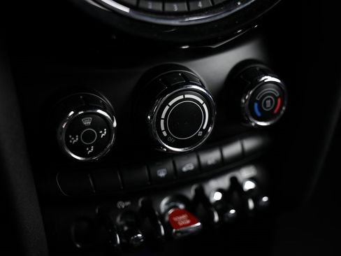 Used 2020 MINI Cooper S image 36