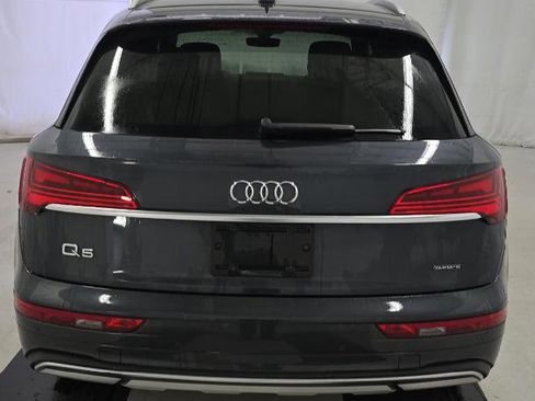Used 2021 Audi Q5 2.0T Premium w/ Convenience Package image 5